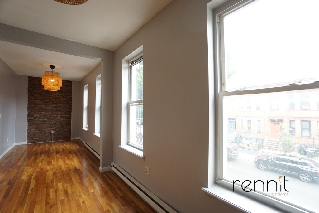1257 Lincoln Place - Photo 3