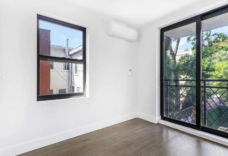 771 Lexington Ave - Photo 3