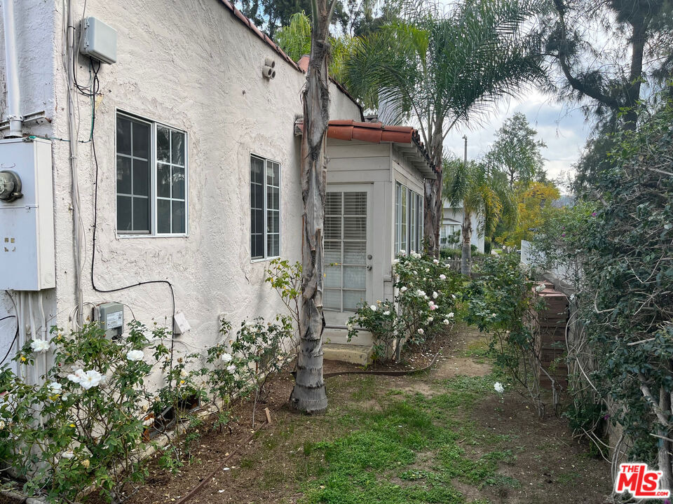 101 N La Peer Drive - Photo 5
