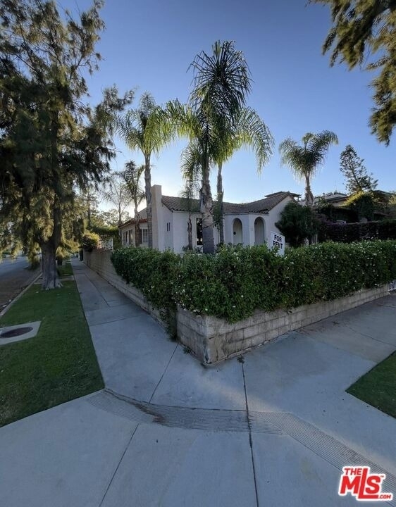 101 N La Peer Drive - Photo 31