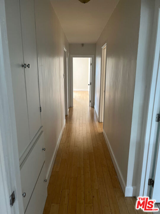 101 N La Peer Drive - Photo 14
