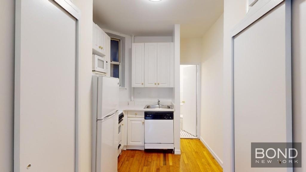 East 81st Street - Photo 1