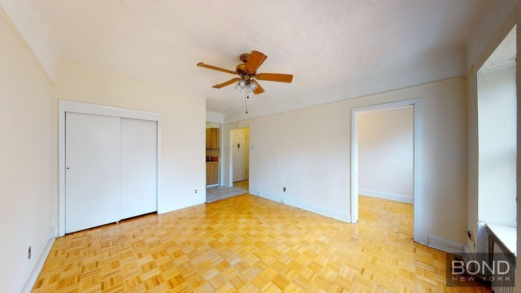799 Lexington Avenue - Photo 1