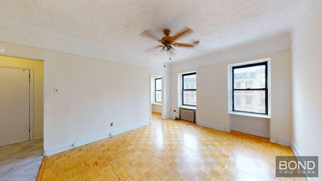 799 Lexington Avenue - Photo 0