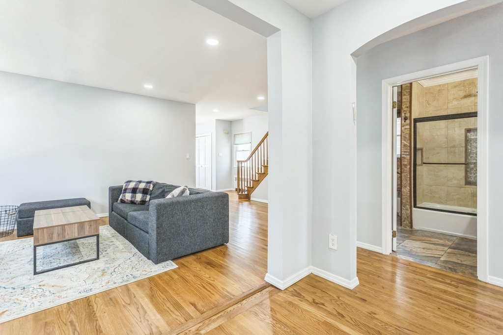 55 West Avenue - Photo 9
