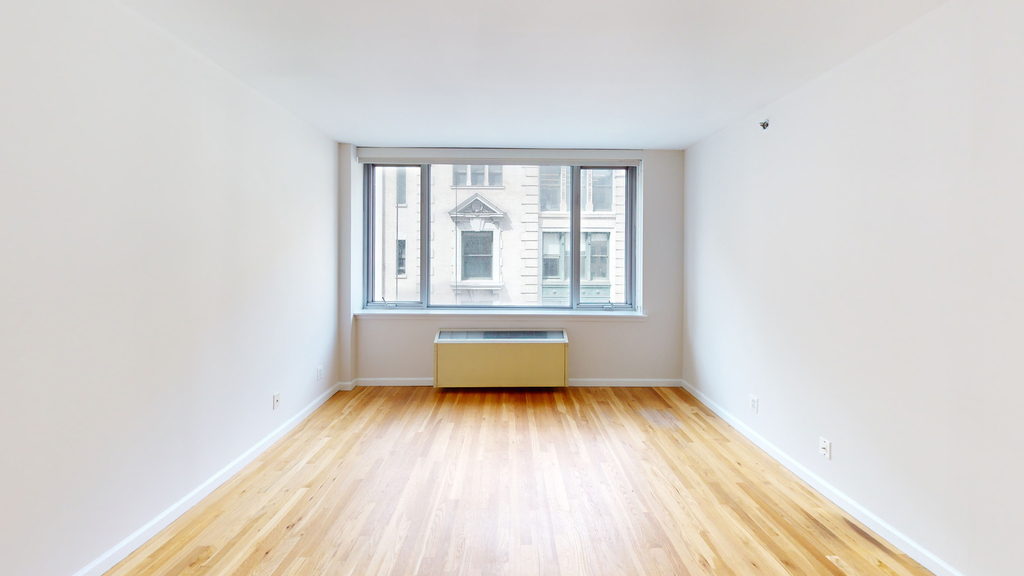 120 W. 21st - Photo 2