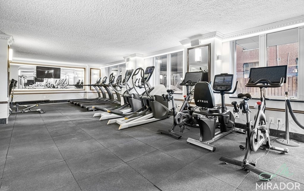 330 E 39th Street - Photo 11