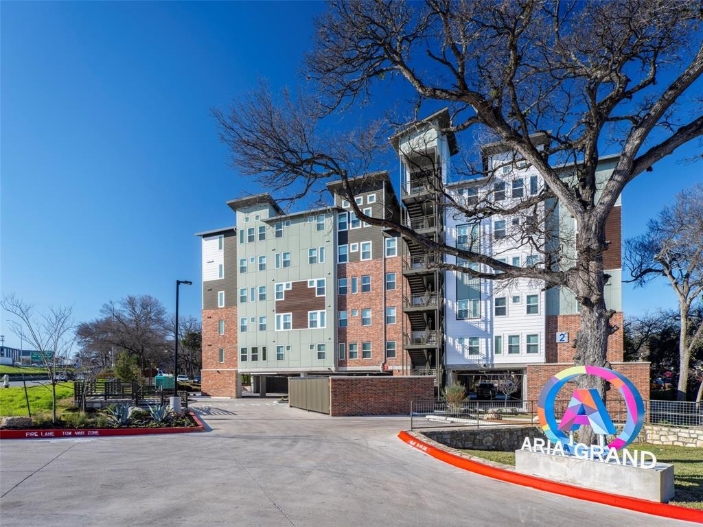 1800 Ih-35 Svrd - Photo 2