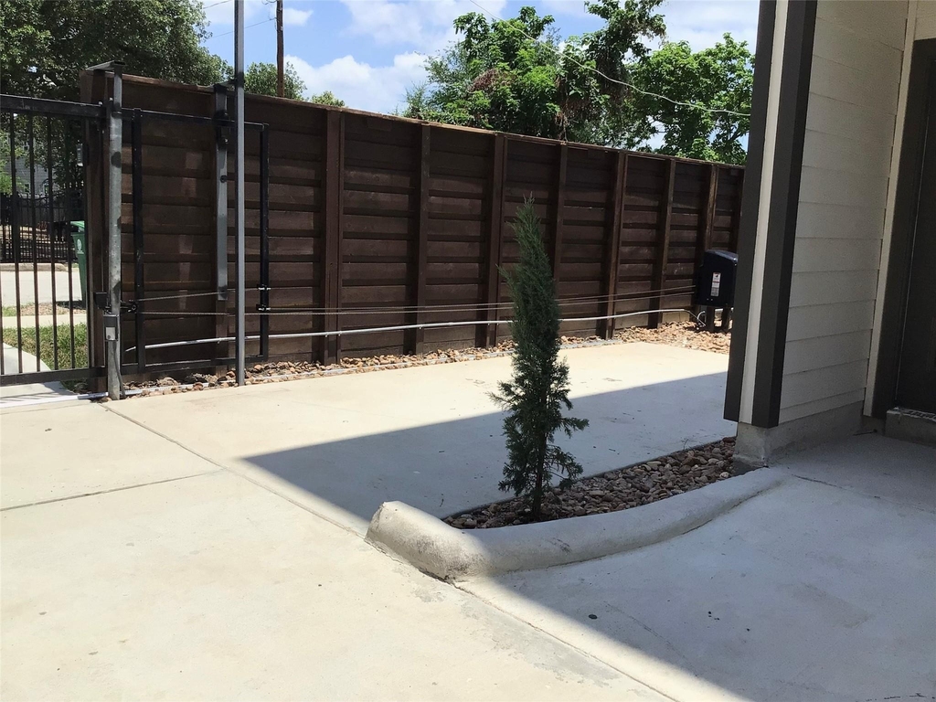 2109 Marnel Rd Road - Photo 2