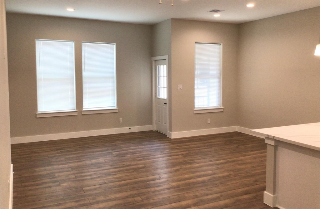 2109 Marnel Road - Photo 9