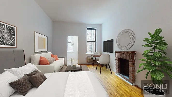 313 East 85th Street - Photo 4