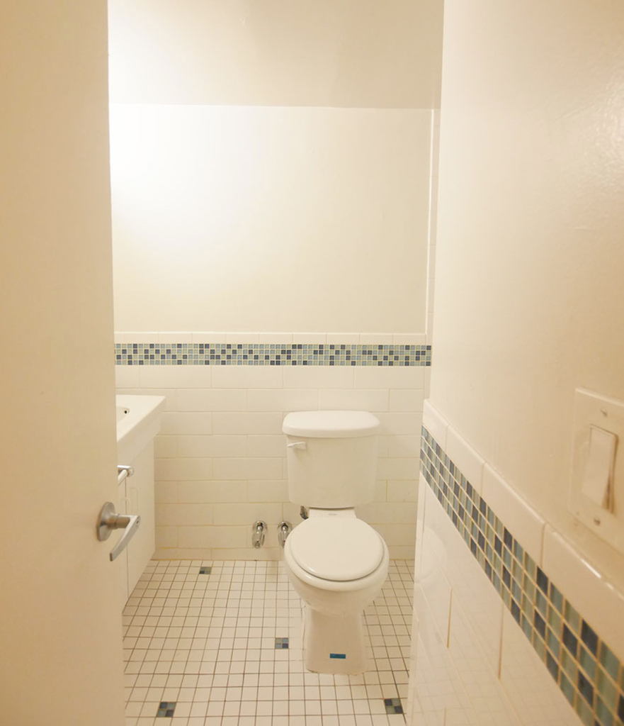 East 31st Street - Photo 6