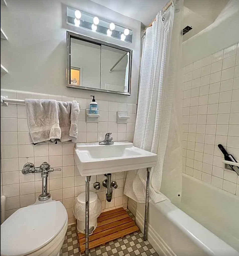 East 79th Street and York Avenue - Photo 4