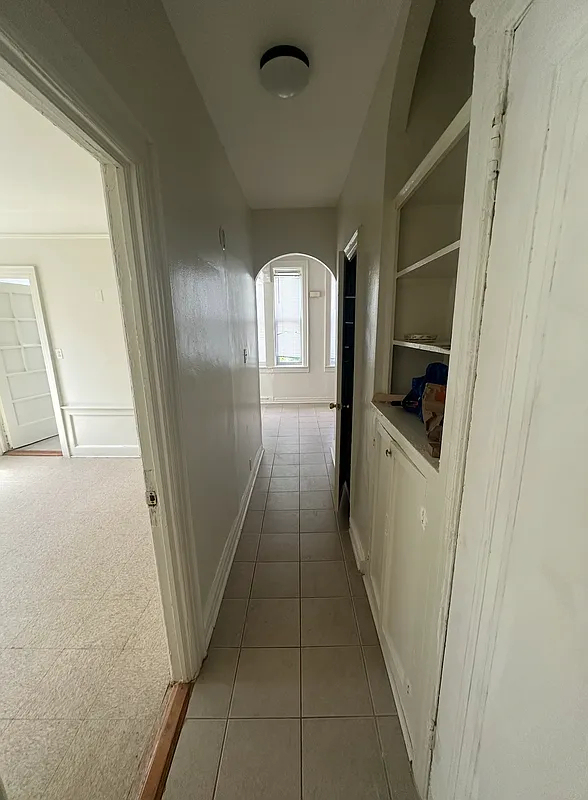 1271 Brooklyn ave - Photo 10