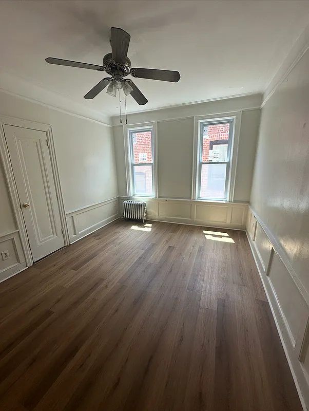 1271 Brooklyn ave - Photo 0