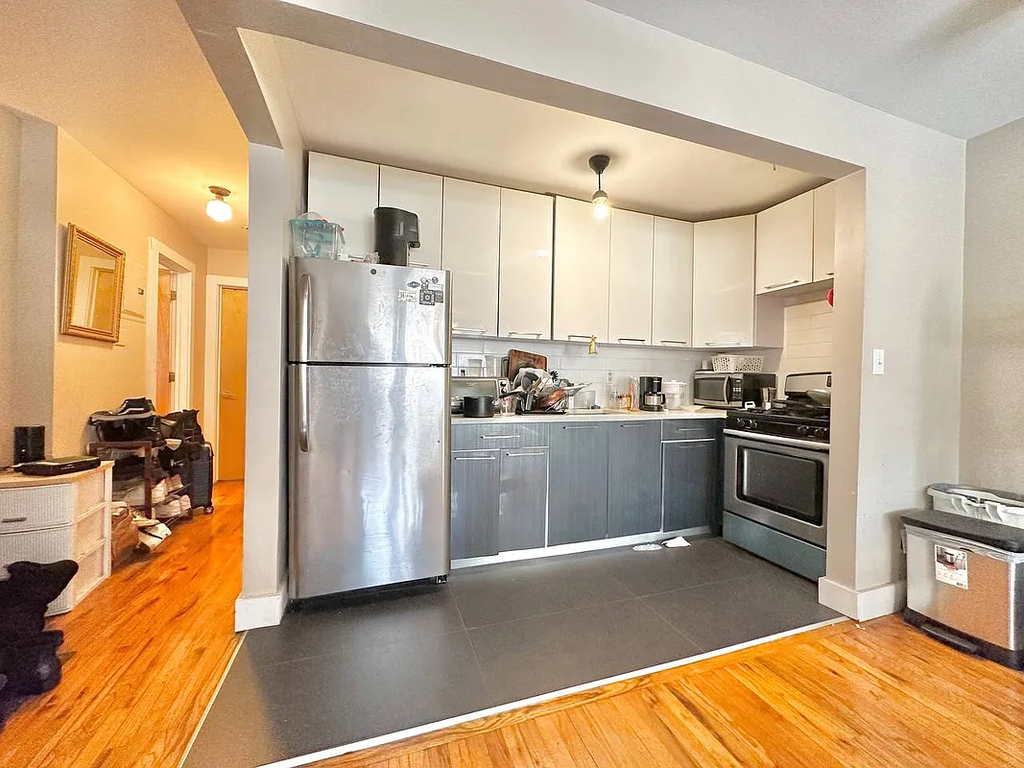Eldert St & Knickerbocker Ave - Photo 1