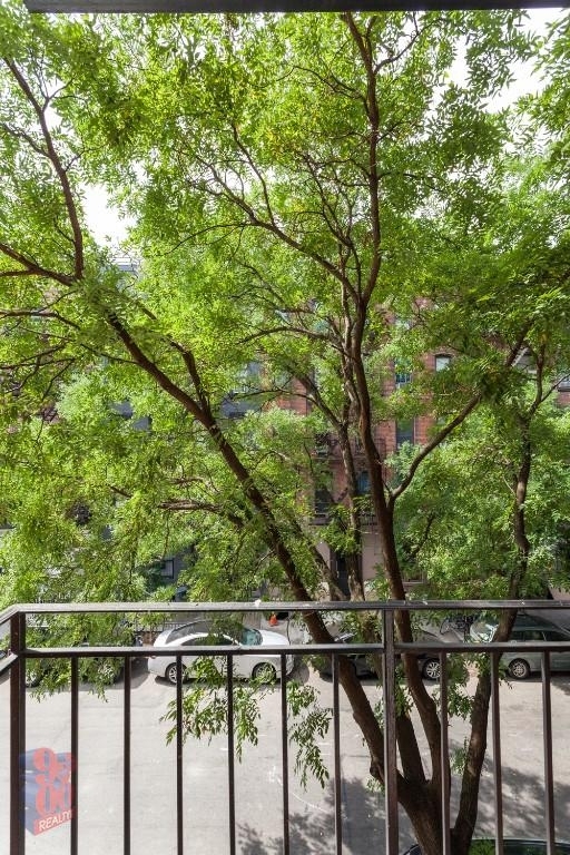 521 East 5th Street - Photo 5