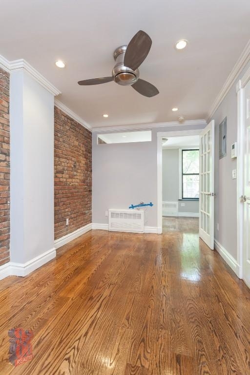 521 East 5th Street - Photo 0