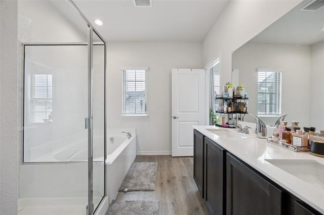 2028 Saddle Way - Photo 15
