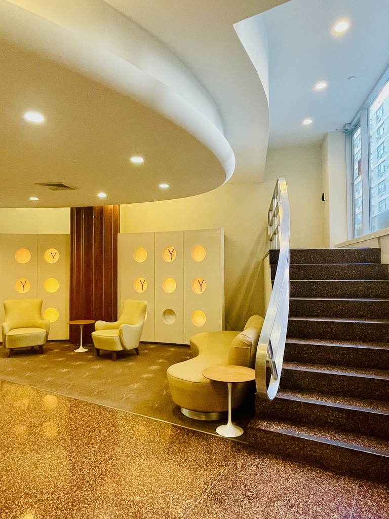 East 79th Street - Photo 9