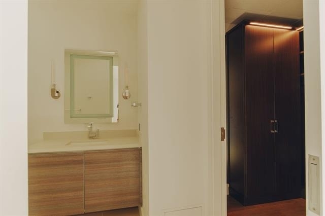 2025 Woodall Rodgers Freeway - Photo 13