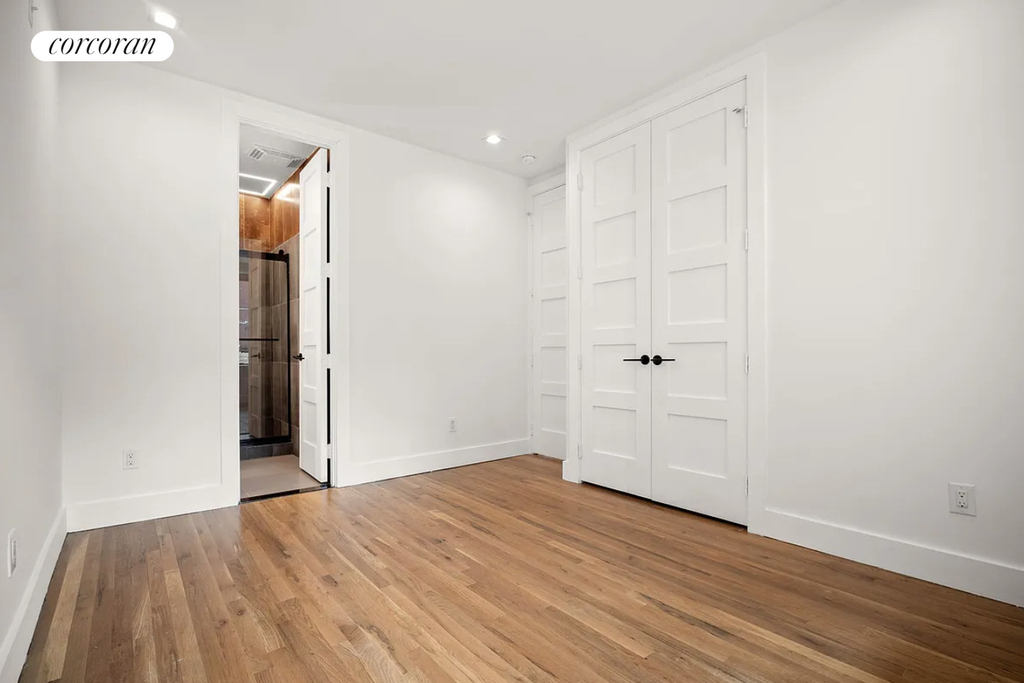 568 Lafayette Avenue - Photo 5