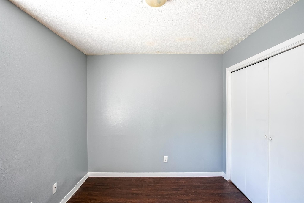 2215 Mission Hill Cir - Photo 6