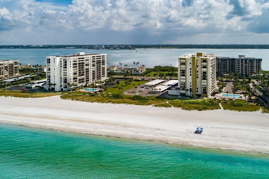 1460 Gulf Boulevard - Photo 2