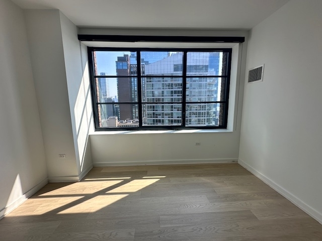 Hudson Yards Luxury One Bedroom - Photo 1