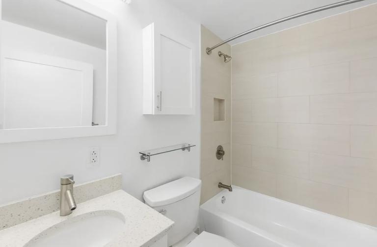 East 91st Street - Photo 7