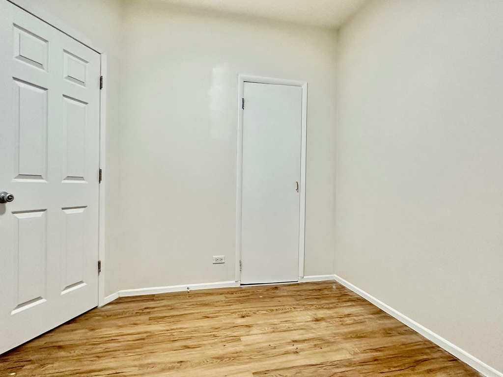 209 West 108th Street - Photo 6