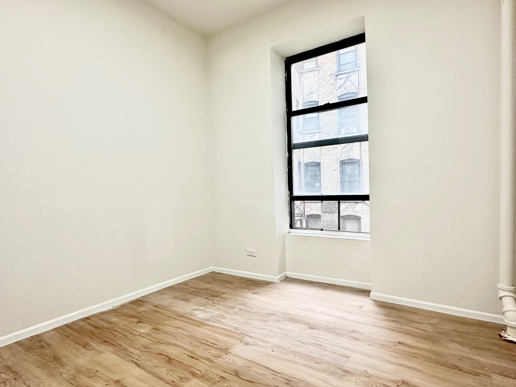 209 West 108th Street - Photo 4