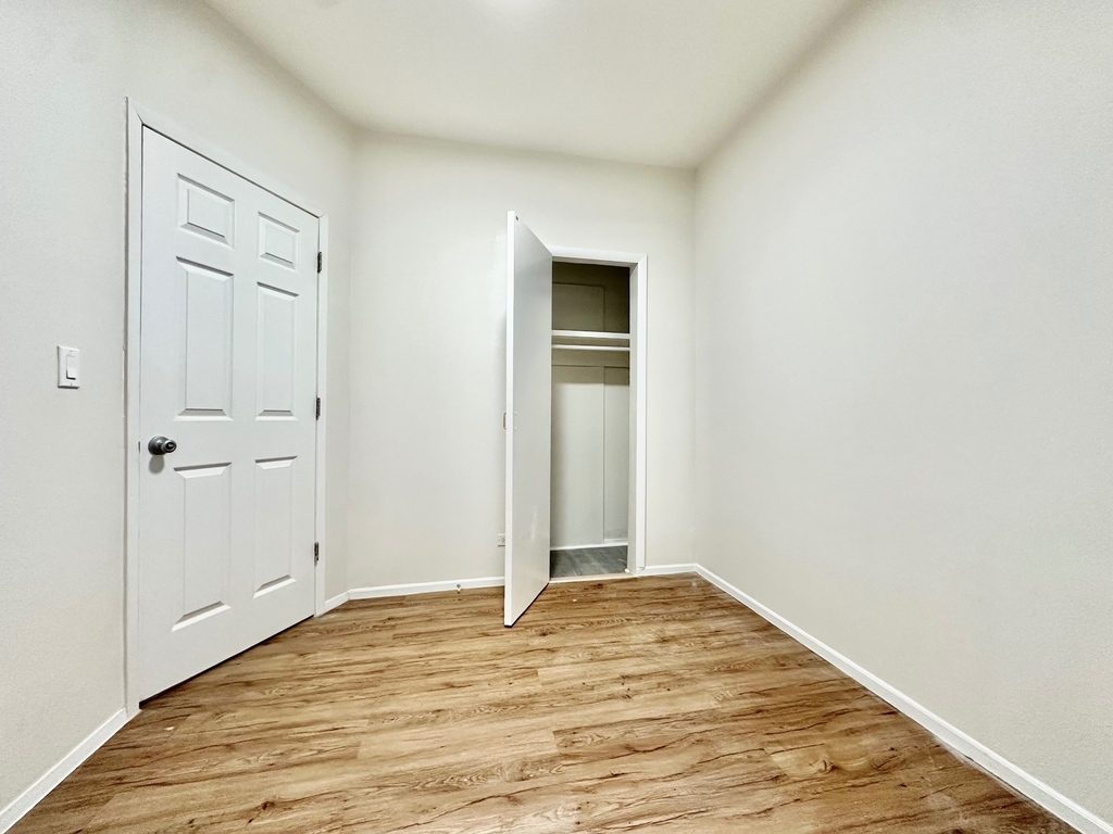 209 West 108th Street - Photo 5