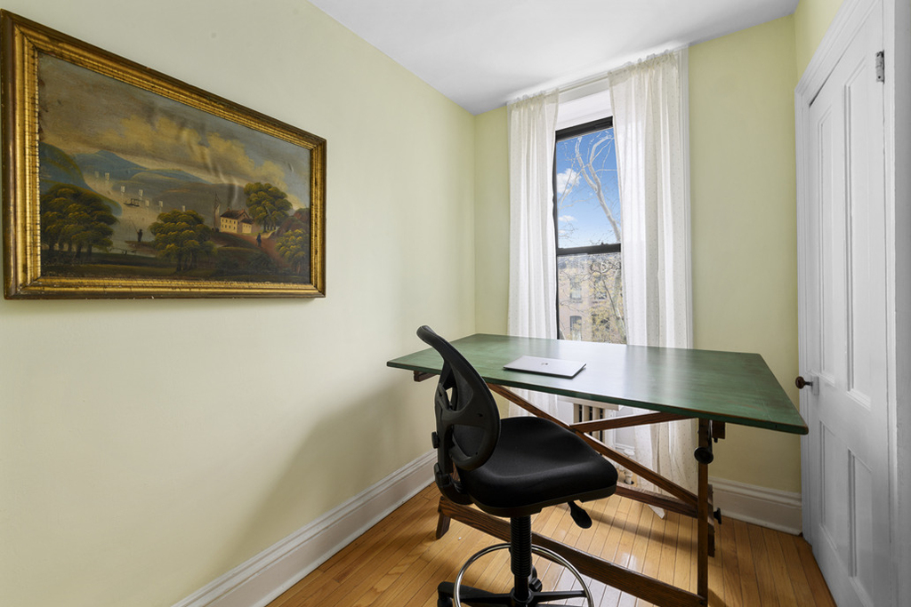 199 Bergen Street - Photo 4