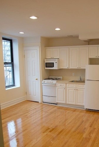 515 W 122nd Street - Photo 1