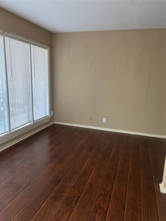 1204 Saint Joseph Street - Photo 2
