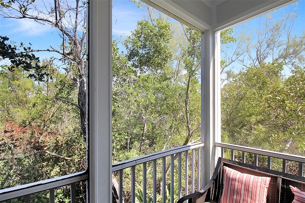 535 Forest Way - Photo 11