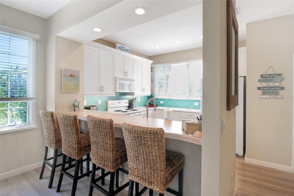 535 Forest Way - Photo 16