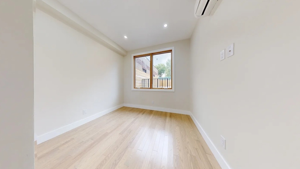 26-28 18th Street - Photo 9