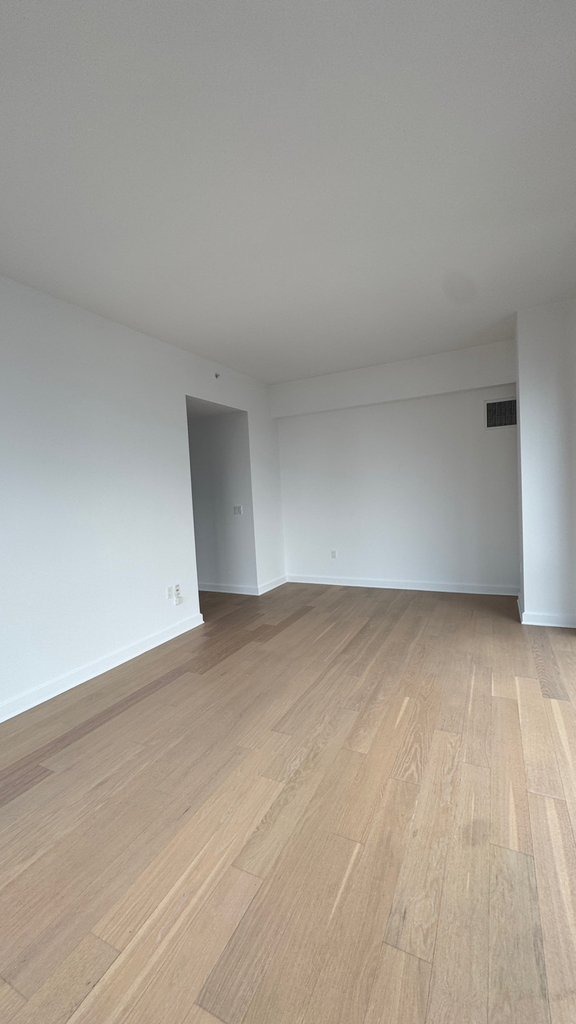 West end Avenue - Photo 9