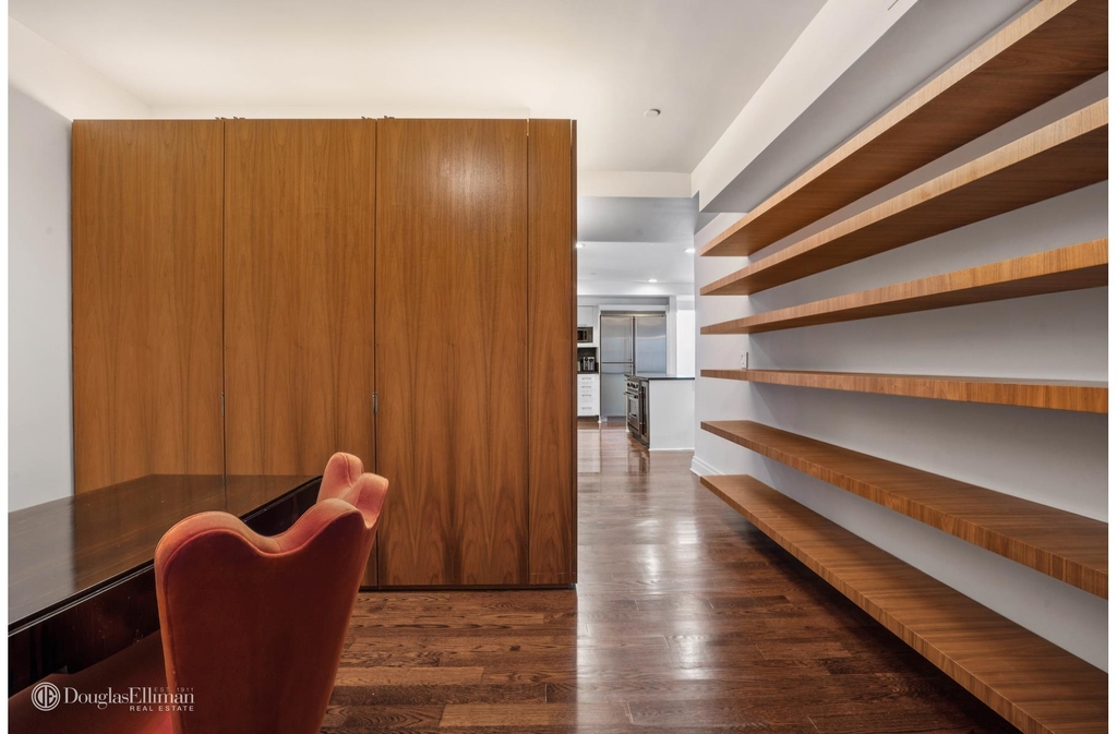 257 W 117th St - Photo 5