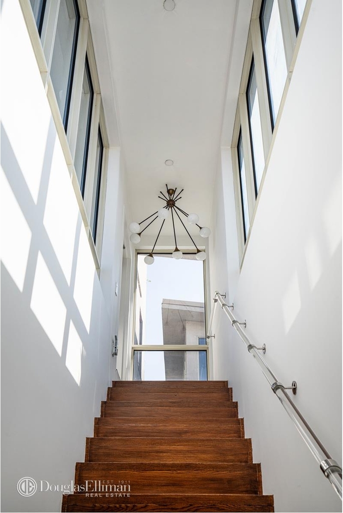 257 W 117th St - Photo 11