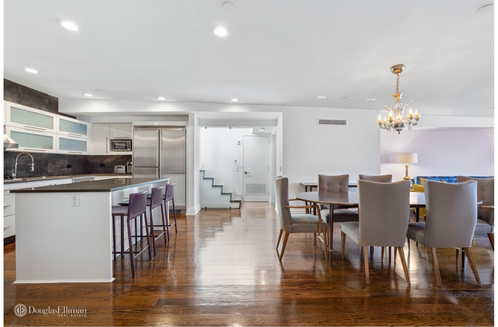 257 W 117th St - Photo 1