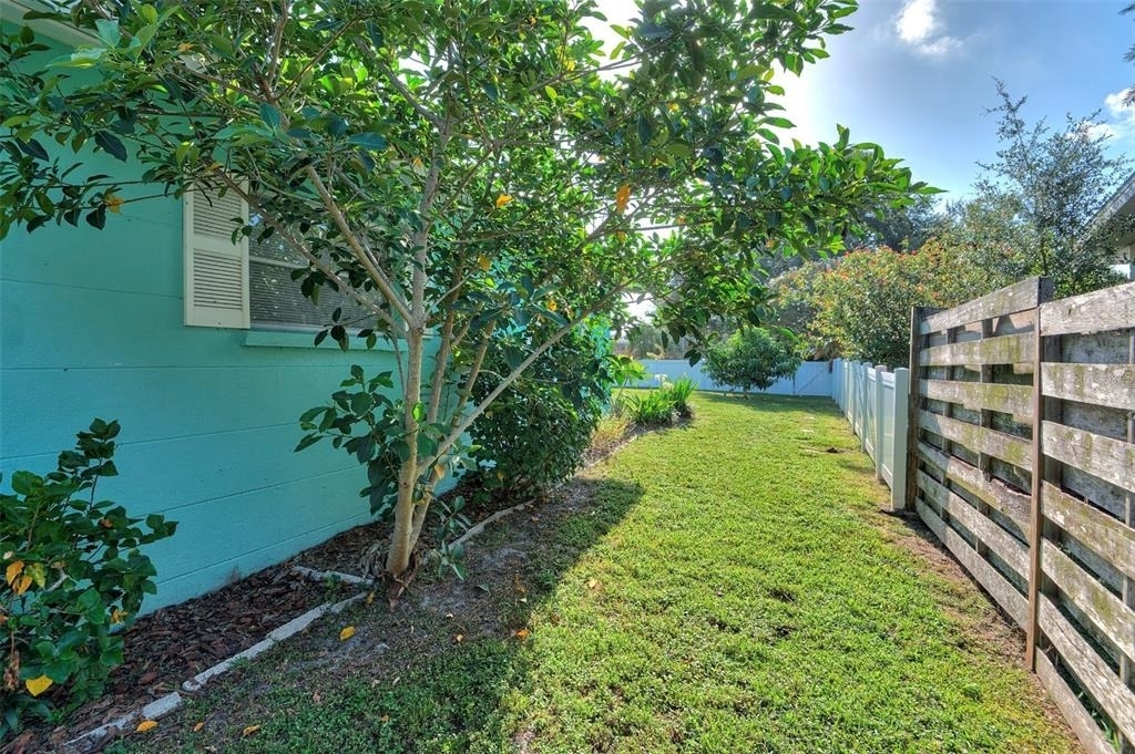 3605 Iroquois Avenue - Photo 6