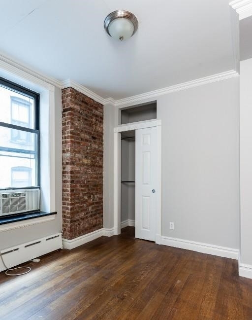 336 East 18th Street - Photo 3