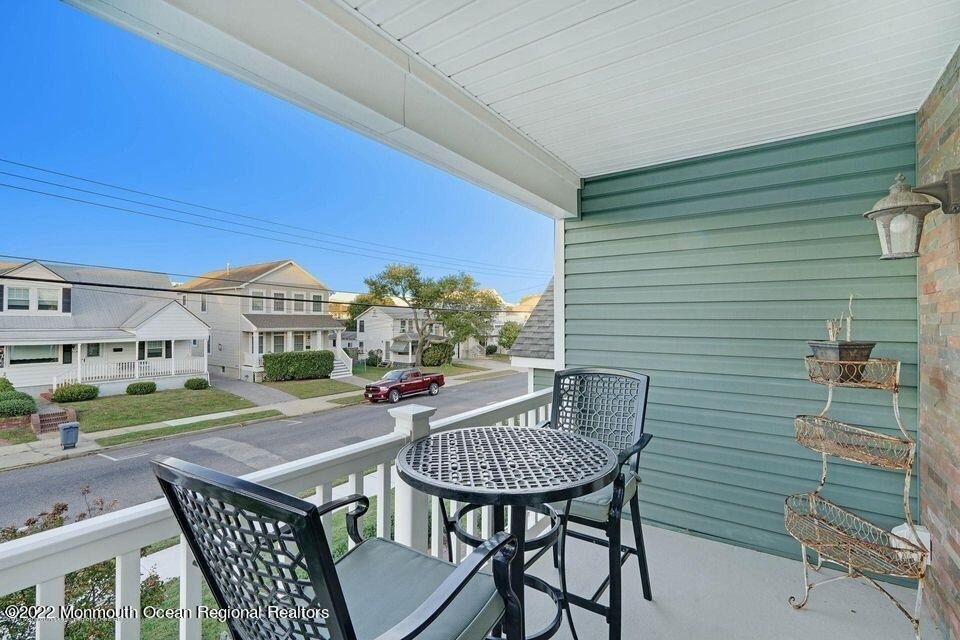 417 15th Avenue - Photo 4
