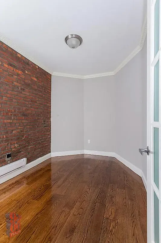 West 103rd Street - Photo 4