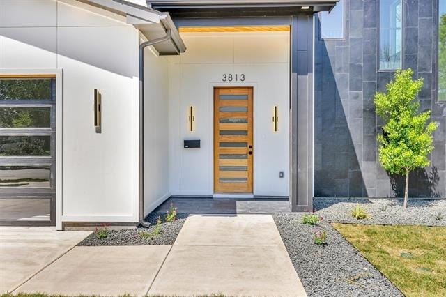 3813 Cortez Drive - Photo 0