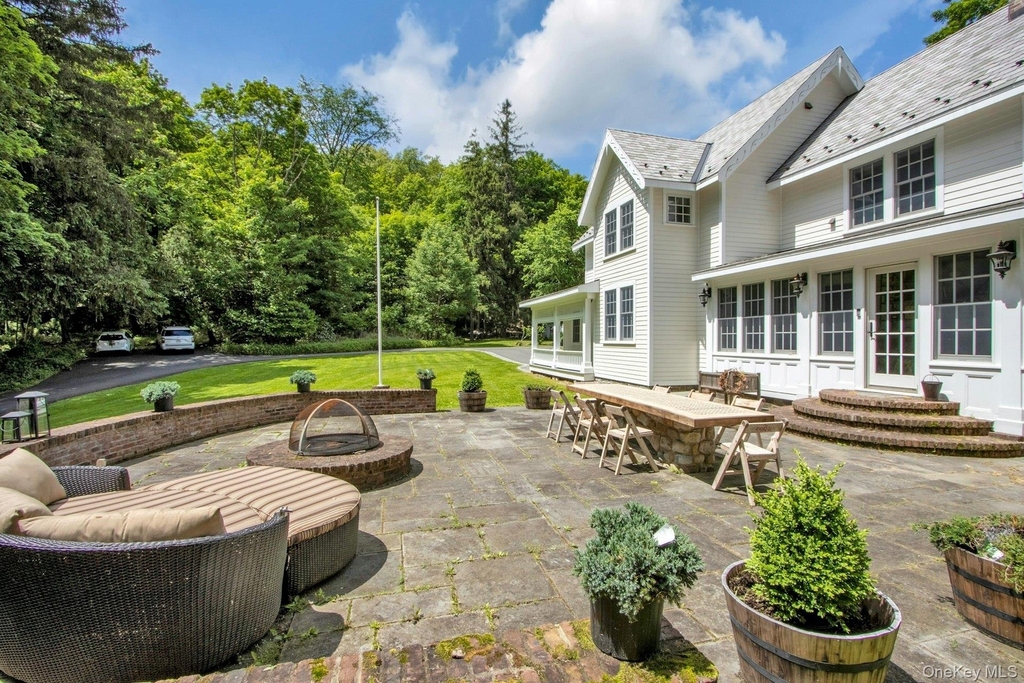 314 Haverstraw Road - Photo 34