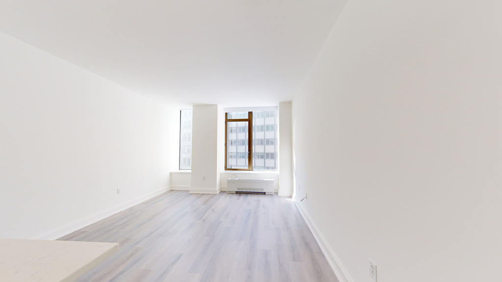 10 Hanover Square - Photo 3